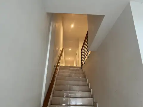 Depto Tipo Casa en Venta de 1 dormitorio