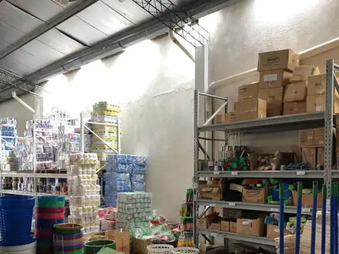 GALPON - LOCAL COMERCIAL