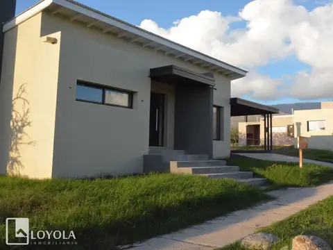 Depto Tipo Casa en Venta con 1 cochera