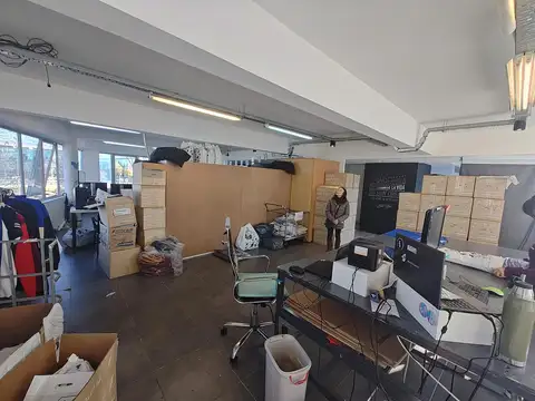 edificio en alquiler, oficinas, San Isidro, tres pisos, 380 m2