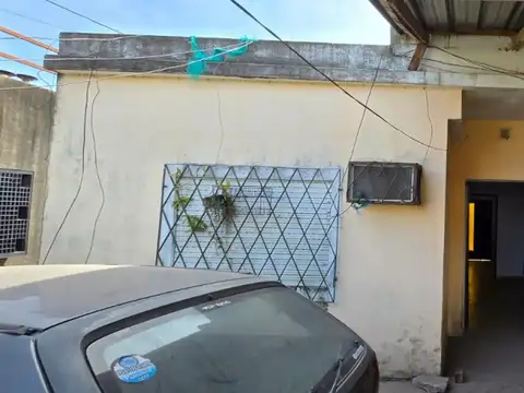 Casa 3 amb en venta - José C. Paz - Lote propio 200 m2, para reciclar