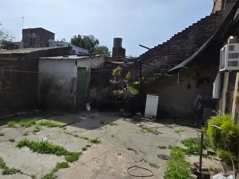 Casa 3 amb en venta - José C. Paz - Lote propio 200 m2, para reciclar