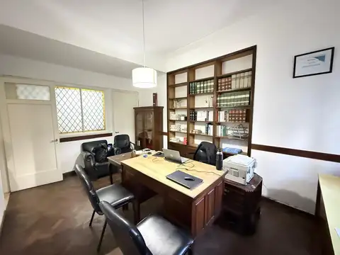 Oficina en Alquiler 50 años