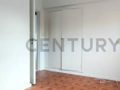 ALQUILER DEPARTAMENTO 3 AMBIENTES MAS DEPENDENCIA BALCON A LA CALLE