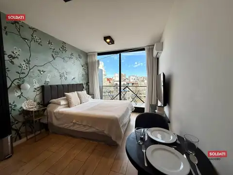 Venta Departamento monoambiente con balcón amoblado Caballito