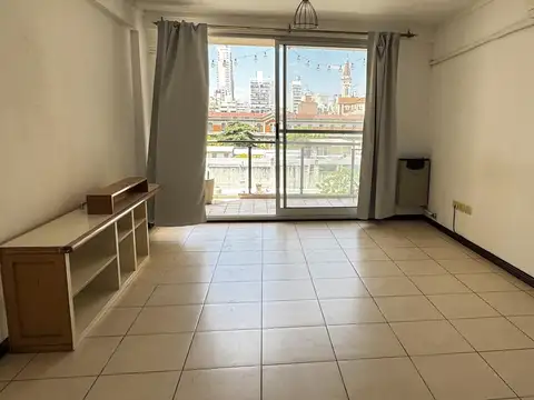 Venta Departamento monoambiente amplio zona rio al frente con balcon