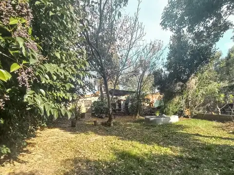 Casa de oportunidad a reciclar en Pueblo Esther a metros del río