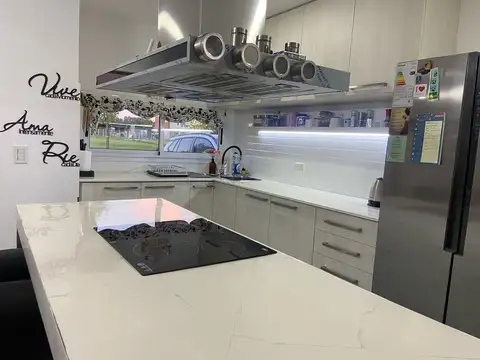 VENTA HERMOSA CASA EN BARRIO PRIVADO SANTA ISABEL 