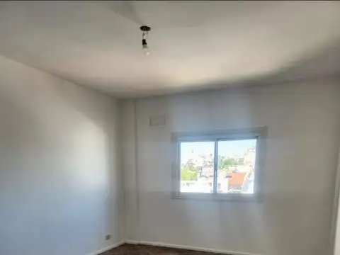 Juan B. Justo  al 5200