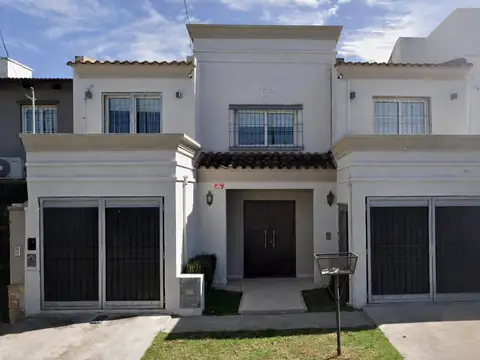VENTA  Hermosa Propiedad en el Barrio "Alto La Loma"
