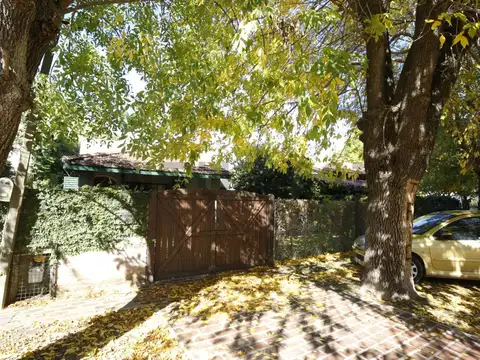 Calle 450 entre 21 d y 21 c 1500, Piso 0