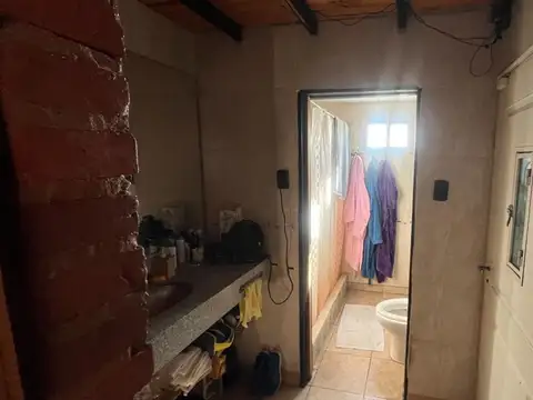Casa en Venta con 4 cocheras