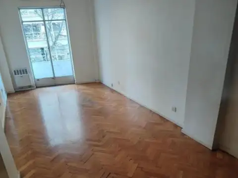 Departamento en alquiler - 2 Dormitorios 2 Baños - Recoleta