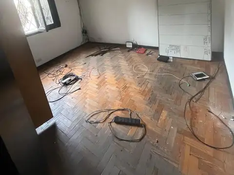 Depto Tipo Casa en Alquiler de 4 ambientes