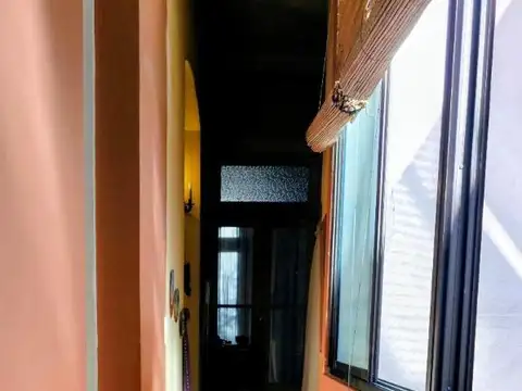 Avenida Almirante Brown 600