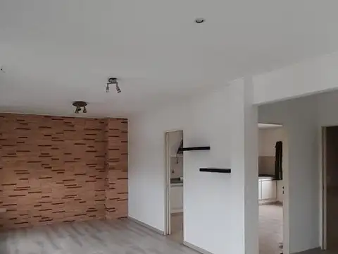 6 1607 , Piso 3