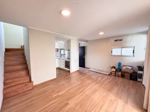 Depto Tipo Casa en Venta en Berisso, USD 60.000