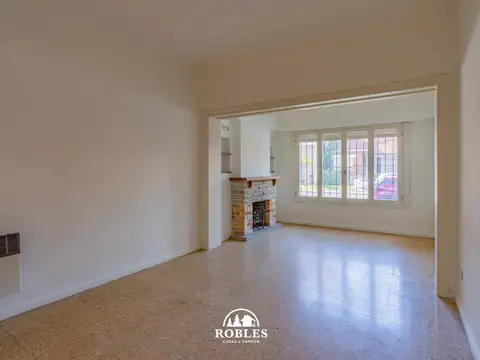 Casa 3 ambientes con 2 baños