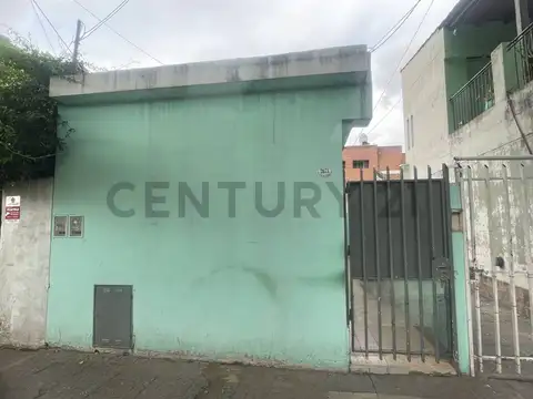 Venta PH a reciclar, entrada independiente – Munro