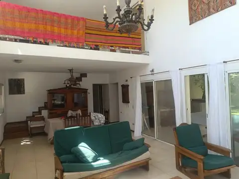 Casa en Alquiler de 2 dormitorios
