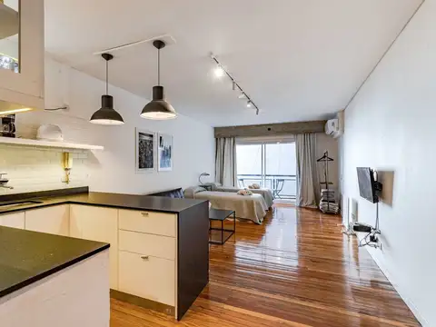 MONOAMBIENTE AMPLIO CON BALCÓN ¡OPORTUNIDAD!