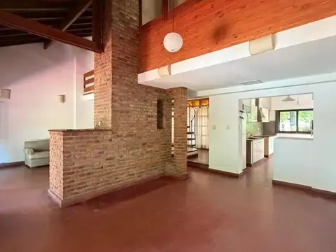 ALQUILER CASA 4 AMBIENTES CON PILETA – MERLO