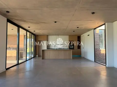 Casa en Venta en Luján, USD 350.000