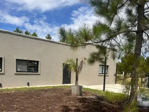 Casa en Venta al Oeste