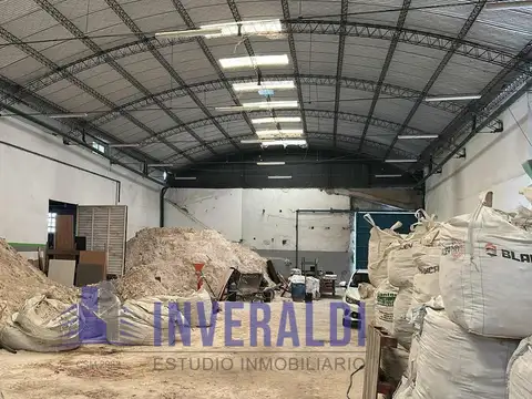 Coronel Mon  al 2800