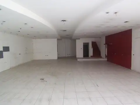 Local en Alquiler en Núñez, USD 8.000