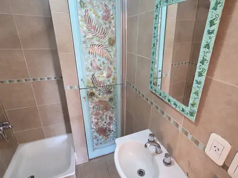 Departamento en Alquiler con 1 cocheras