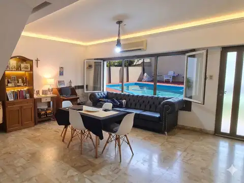 Casa en Venta en Valentin Alsina, USD 149.000