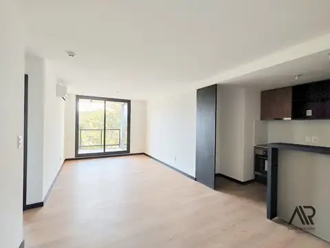 Apartamento en venta de 2 dormitorios, con terraza en Barra de Carrasco