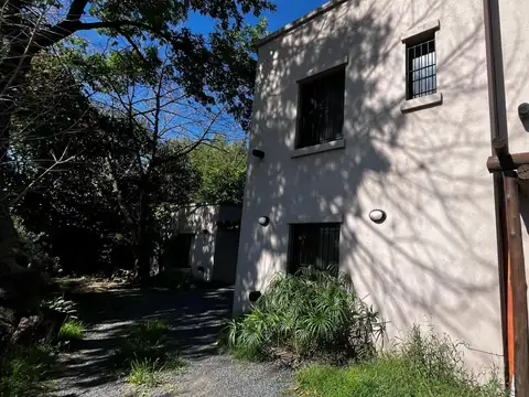 Colectora Oeste Ramal Escobar 2500