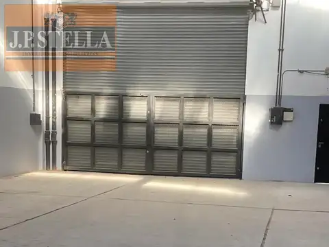 Galpon en Alquiler 21  mts Fondo
