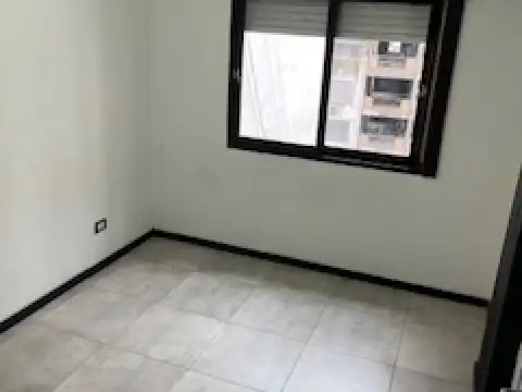 SAN MARTIN 500 , Piso 6