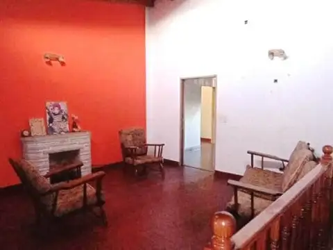Depto Tipo Casa 4 ambientes con 1 baño