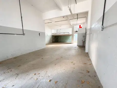 Galpon en Venta en Paternal, USD 128.000
