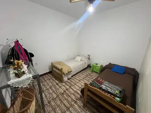 Vendo casa 3 dormitorios y cochera