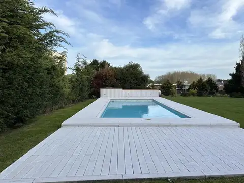 Jorge Newbery 5005, Mar Del Plata, Buenos Aires, Argentina.