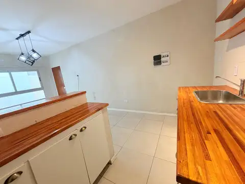 Depto Tipo Casa 3 ambientes con 1 baño
