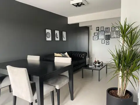 AV SEGUNDA RIVADAVIA 15500, Piso 8