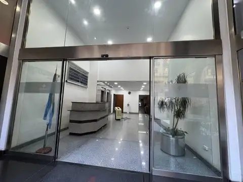 Oficina en Alquiler 21 años