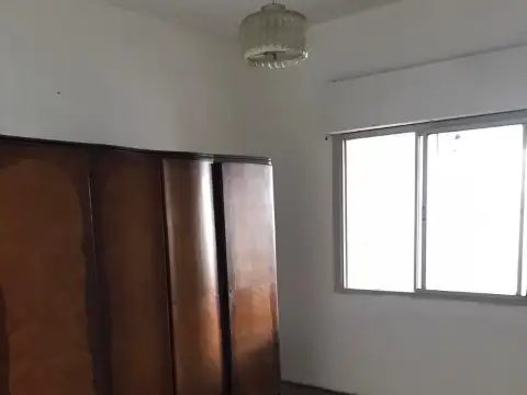 Depto Tipo Casa en Venta en Jose Leon Suarez, USD 80.000