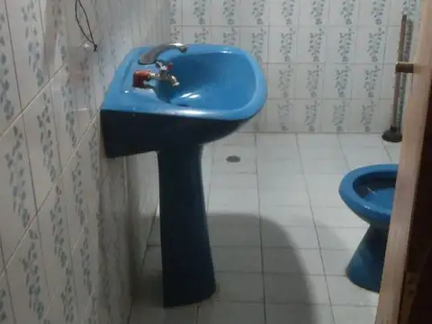 Casa en venta - 2 Dormitorios 1 Baño - Mar del Plata