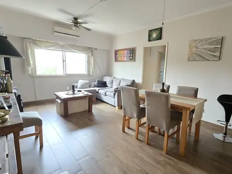 3 AMB  de 58m2 refaccionado a nuevo SOL TODO EL DÍA. Te enamora apenas entrás
