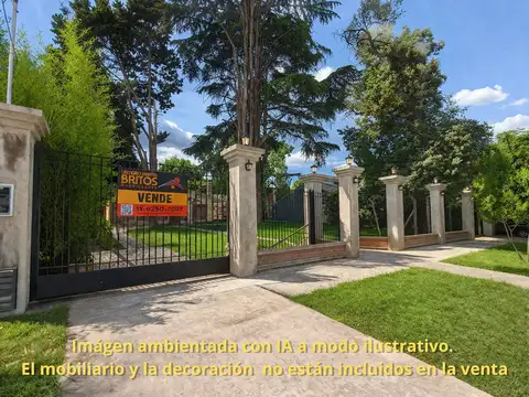 Casa en Venta con 10 cocheras