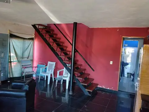 Casa 2 ambientes con 2 baños