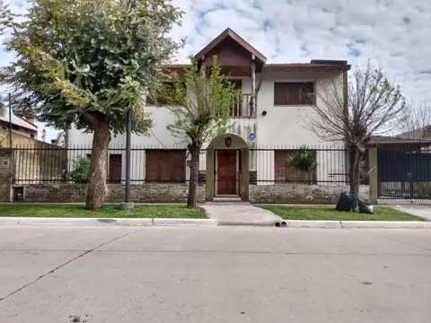 6 AMBIENTES | Haedo 580