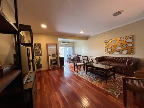 Departamento en Venta con 2 cocheras